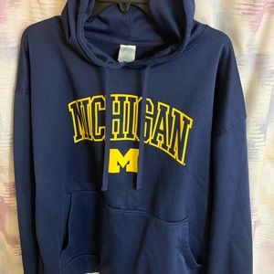 Pro Edge Men’s XXL University of Michigan Hoodie